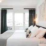 Helena At Sea Apartments